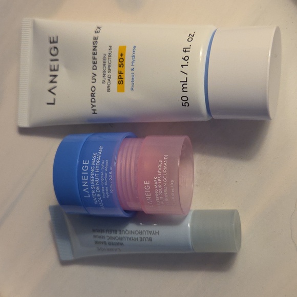 LANEIGE Other - LANEIGE Blue and Gray Skincare Mask Set